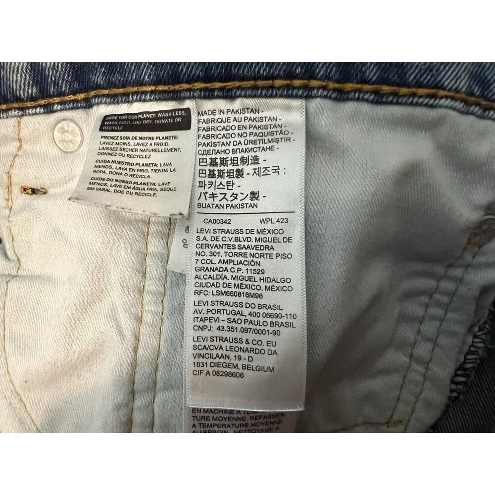 Levis Men's 559 Relaxed Straight-Fit Jeans Size 40 x 32 (31